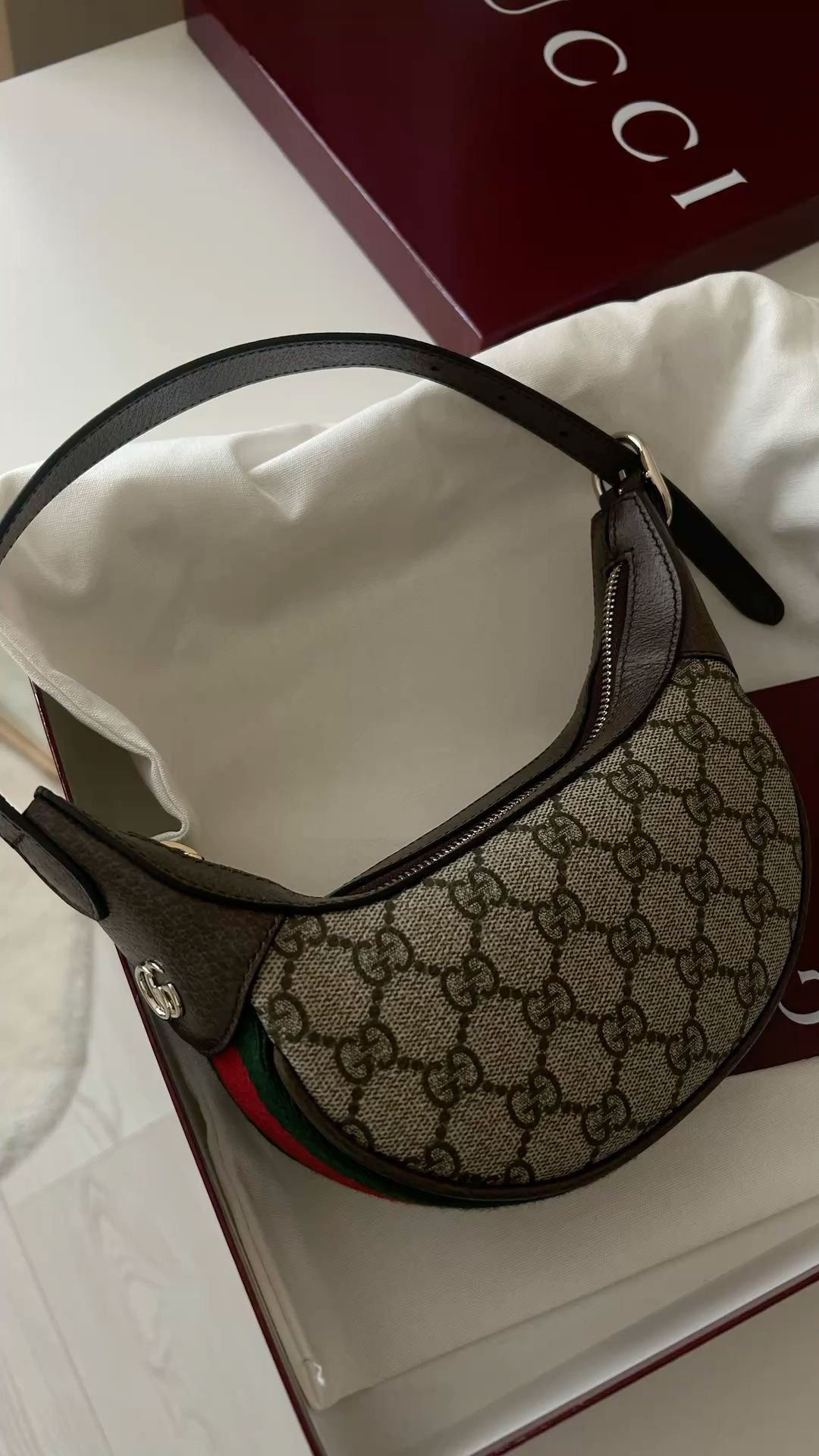 GG Handtasche - By Loveless